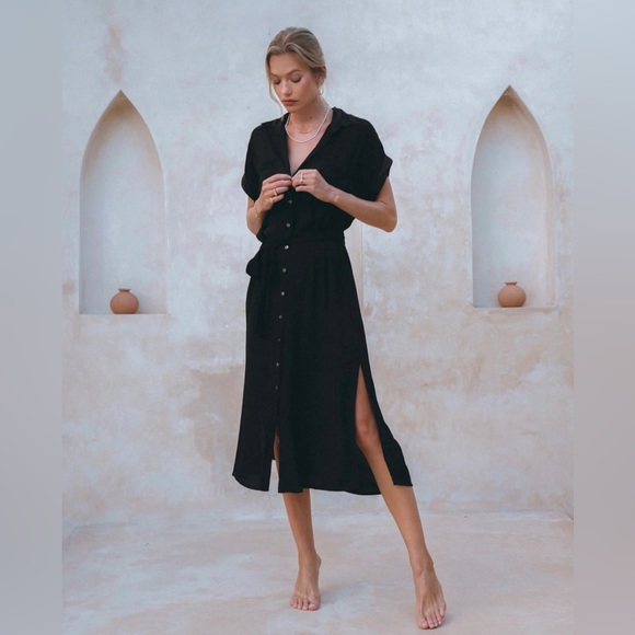 Aura Dresses & Skirts - AURA the Label Black Classic Shirt Dress Rayon Midi Button Front